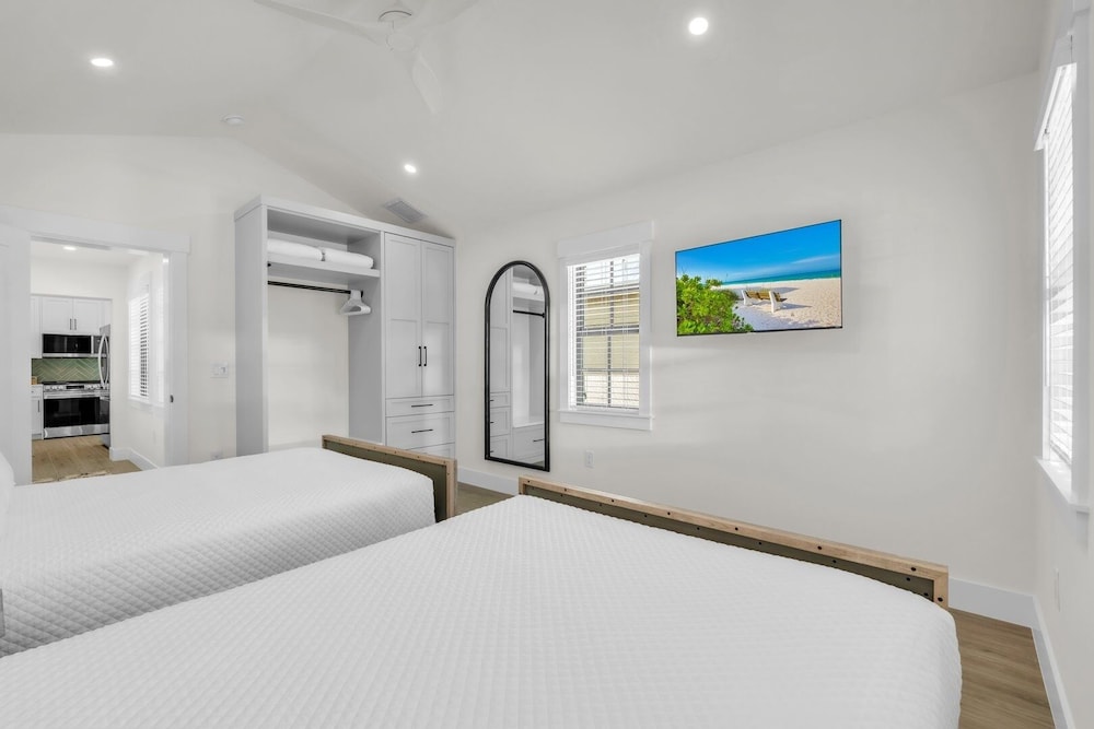 Chilli Fish 4 Bedroom Home