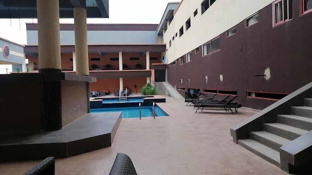 Soul Lounge Resort
