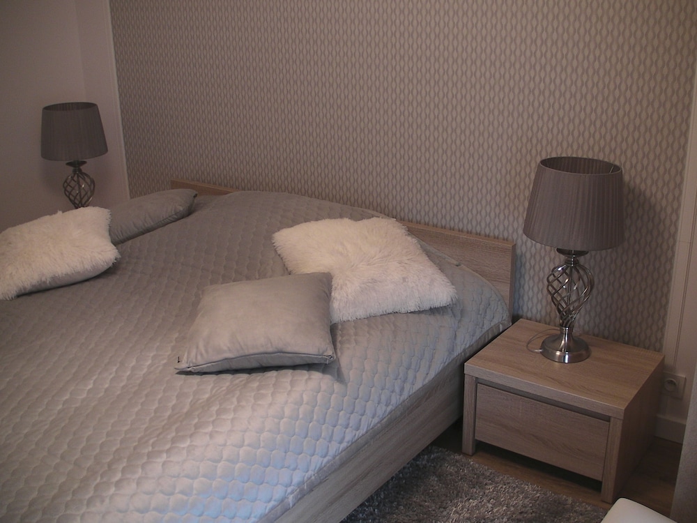Apartament Lirowa