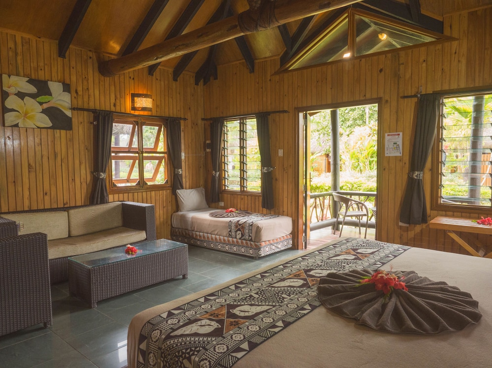 Uprising Beach Resort-3