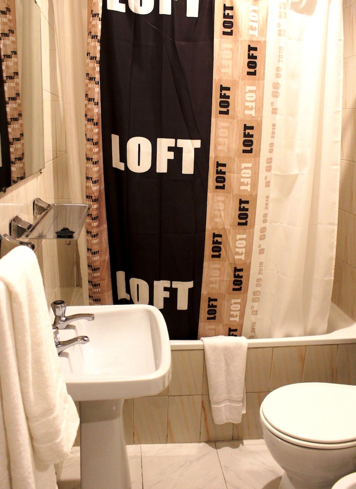 Hostal Intercentro photo 4