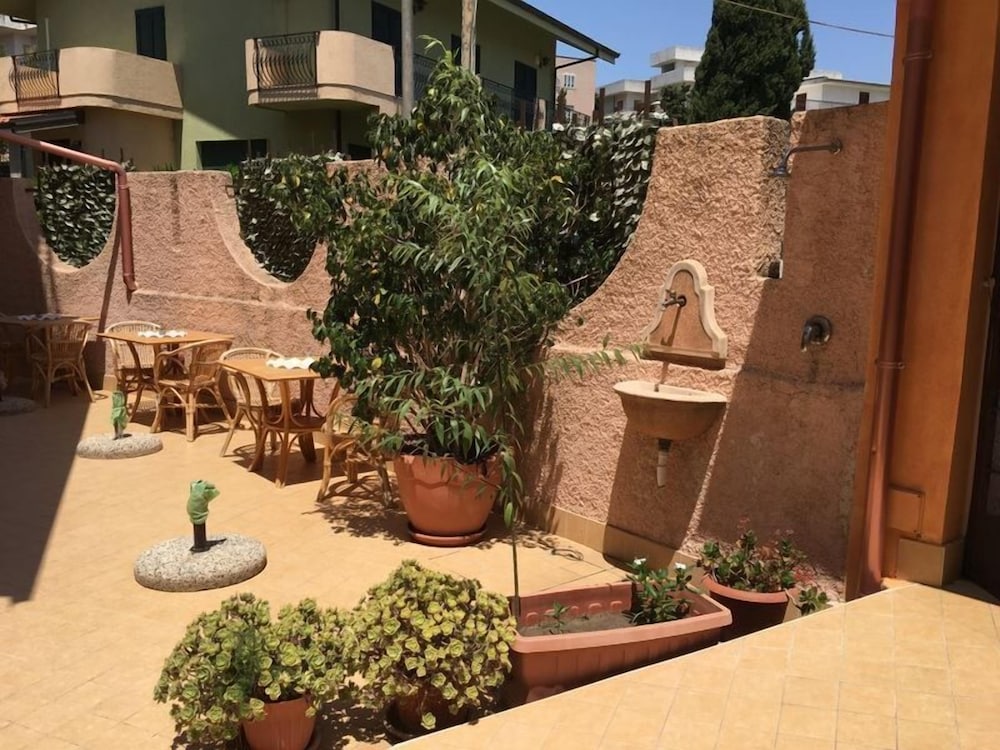 La dolce vita view 5