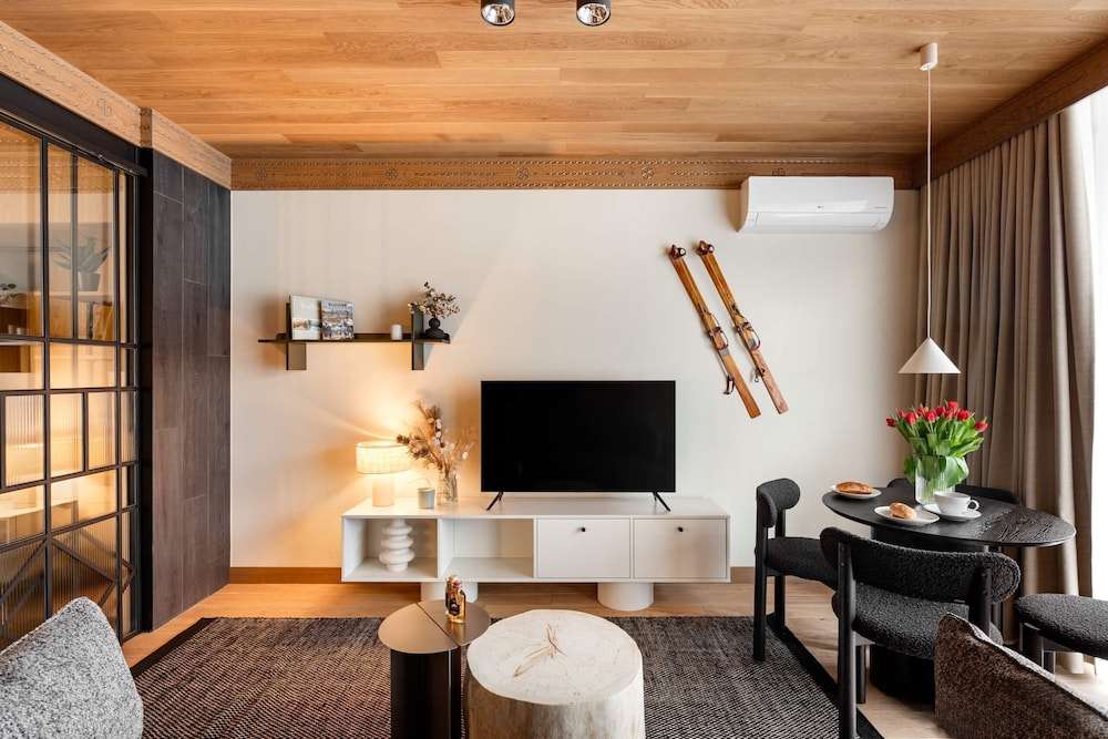 IJG Imperial Apartamenty Szymaszkowa