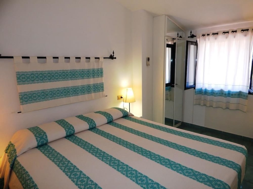 AffittaSardegna - Casa Canoa Apartments