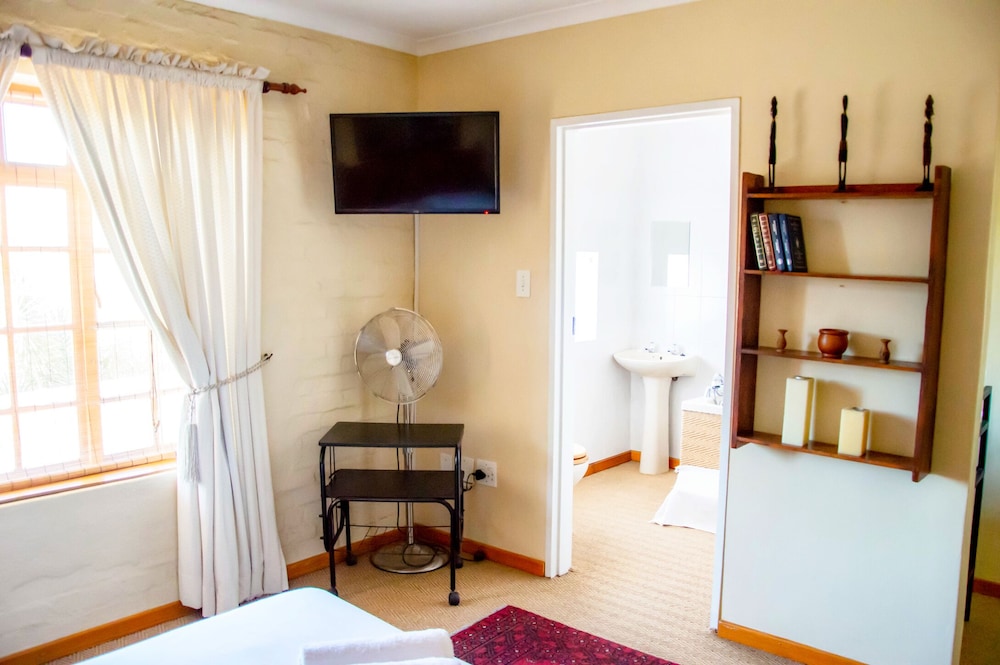 Deo Gratia Guest House view 2