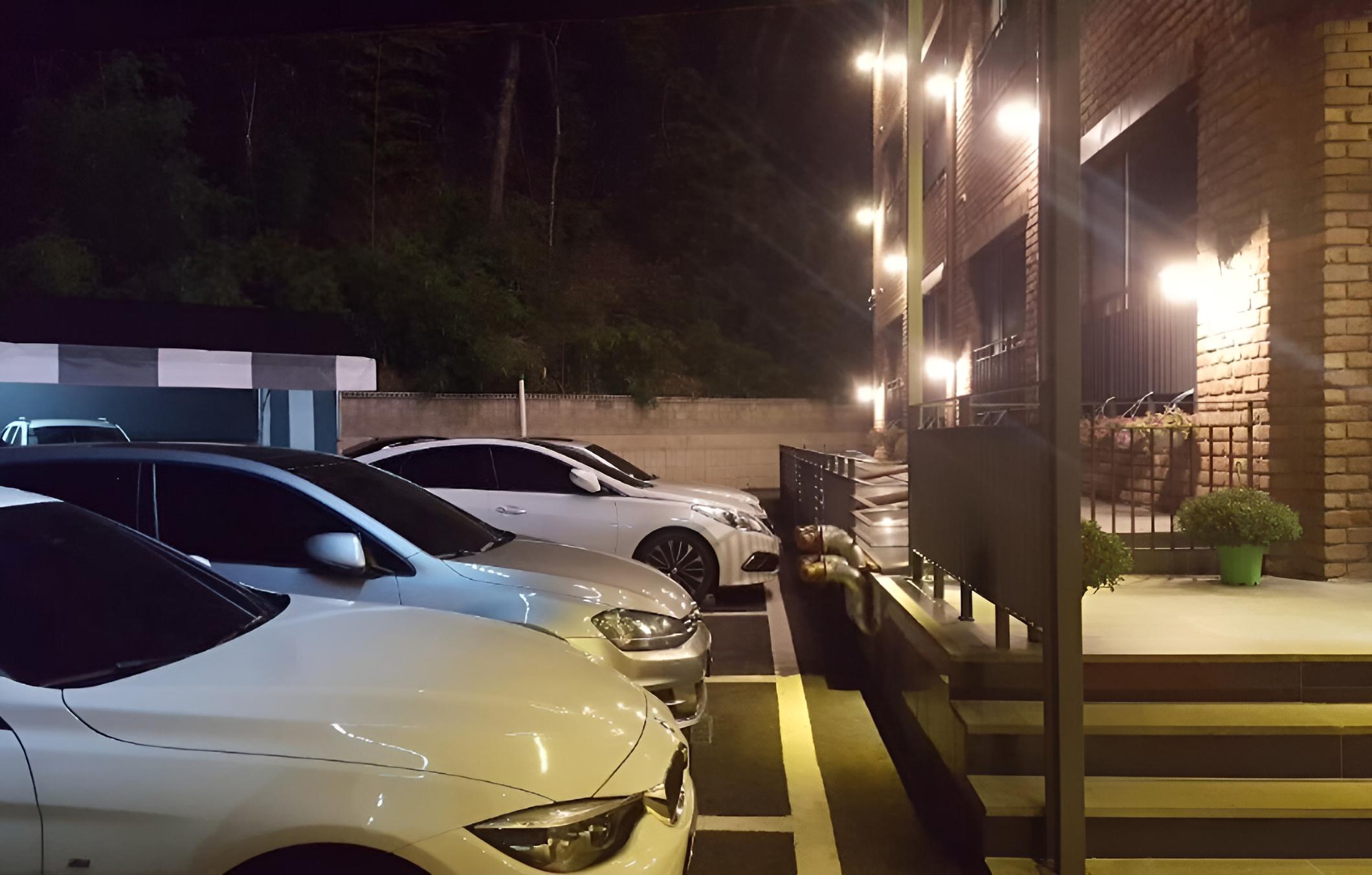 Daegu Suseongmot Picnic view 4