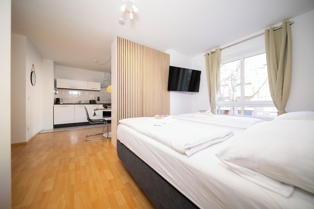 Favorite Stays - Neuss Furth