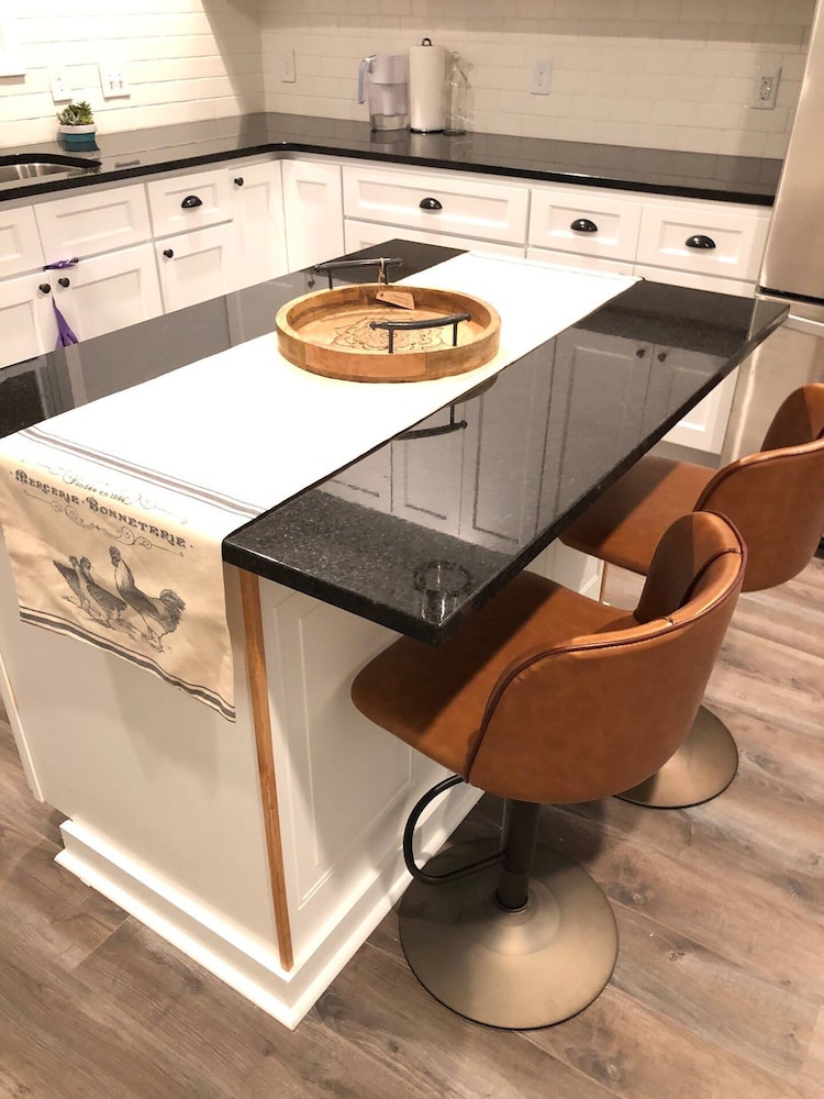 Recently Renovated Chic Durham Farmhouse