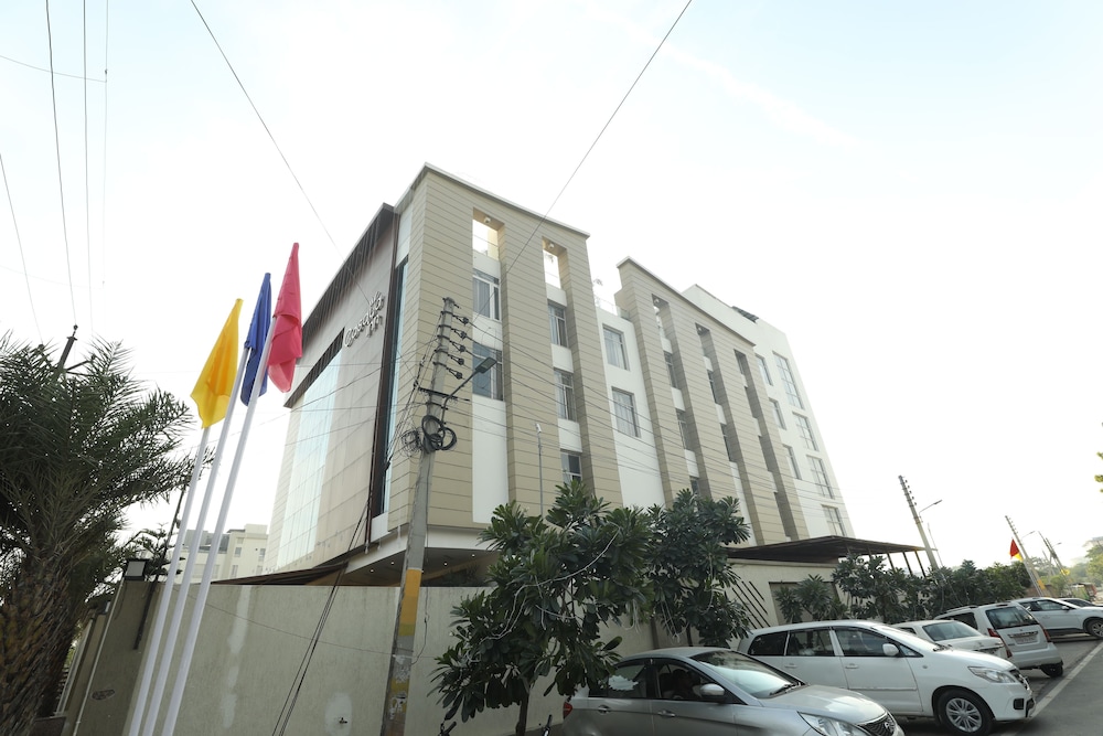 Hotel Casaya Inn