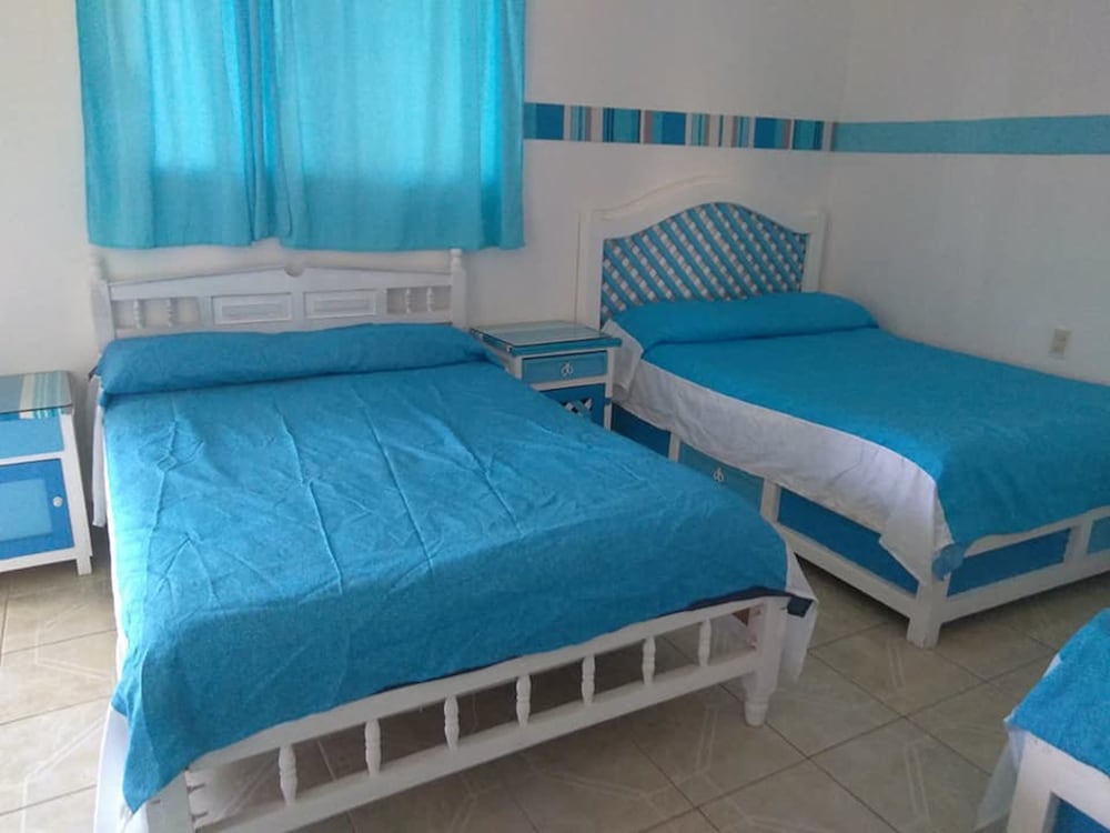 La Punta Rooms Hostel view 5