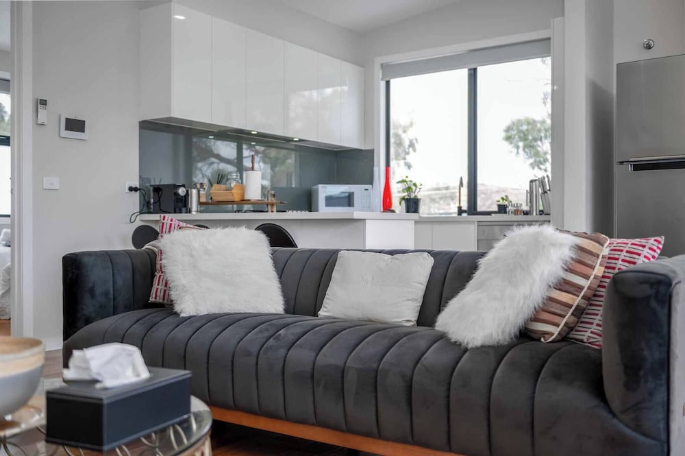Luxurious Townhouse7 km to CBD
