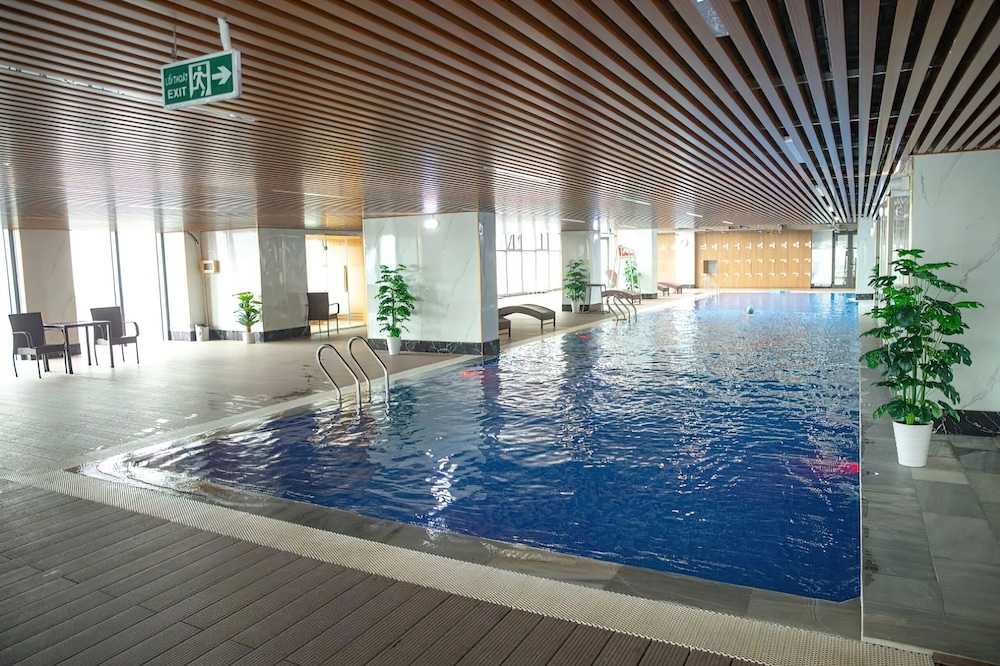 Ha Tay Millennium Apartments - Free Gym Pool