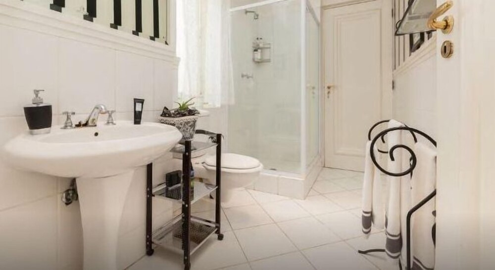 Melrose Executive Suites