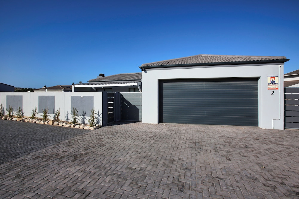 Casa Be Langebaan 6-Sleeper