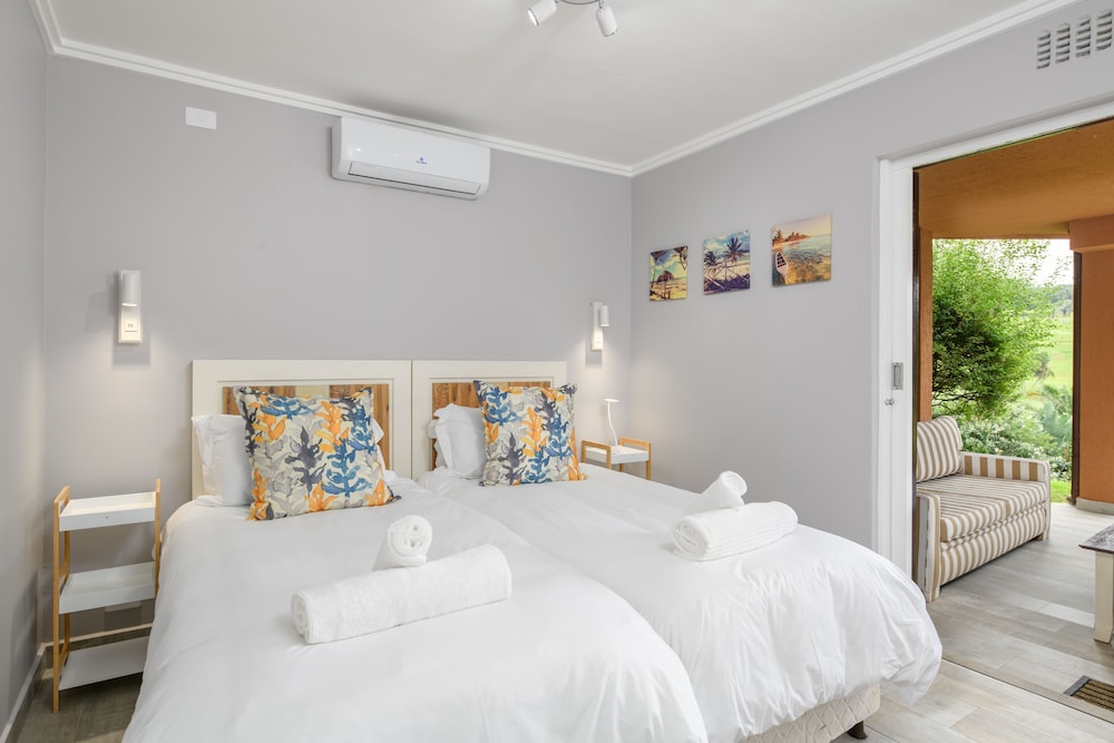 San Lameer Villa Rentals 2537