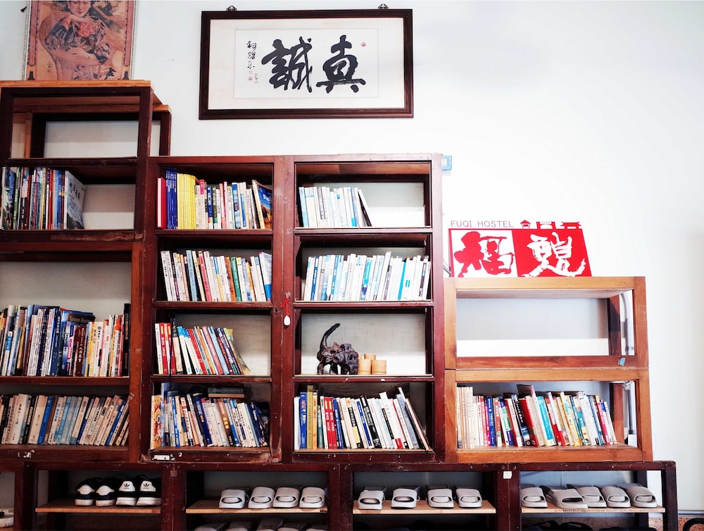 Yuan Qi Hostel