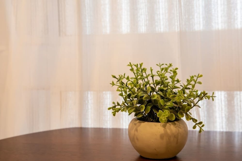 R-Guest Residence