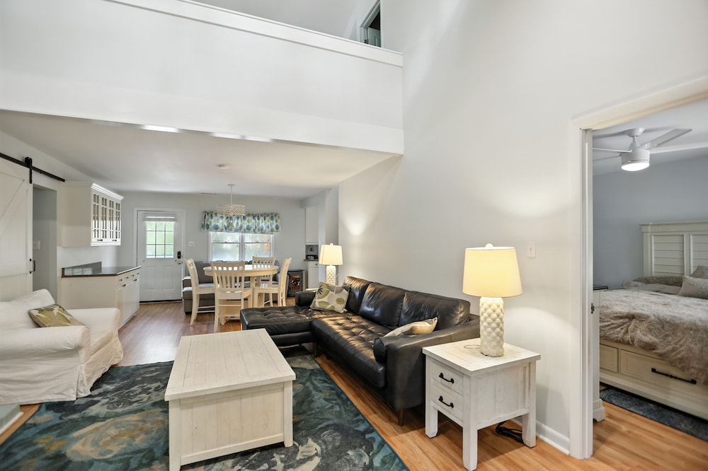 Charming Seabrook Island Retreat 3 Bedroom Home