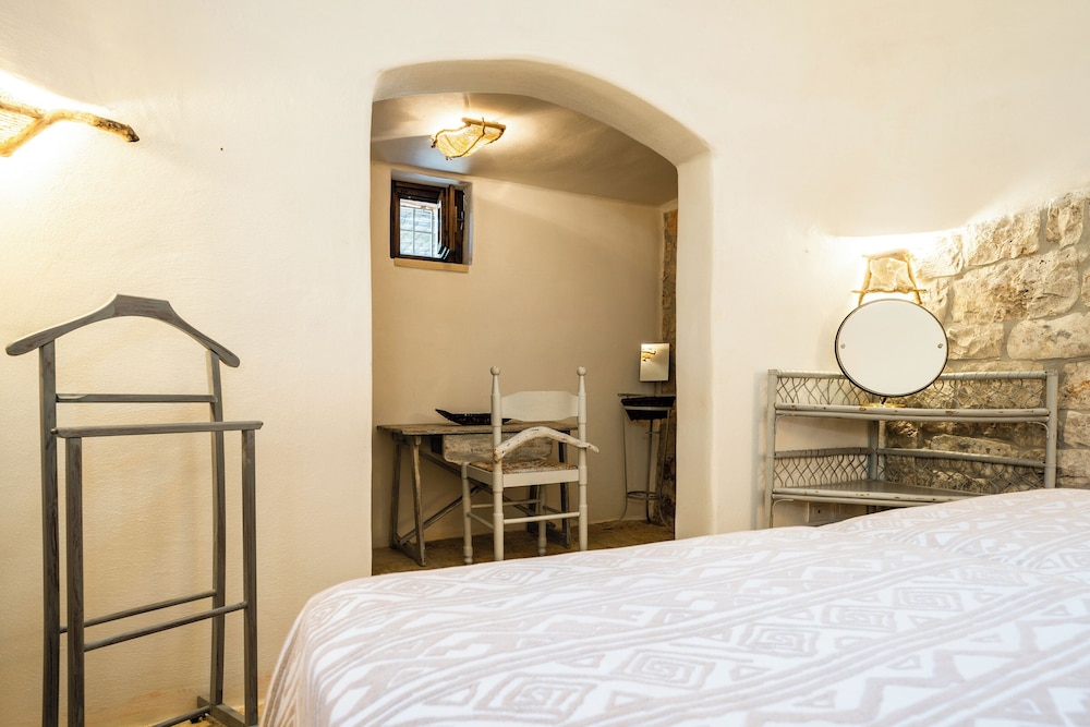 Sopra i Sassi intera o singoli trulli