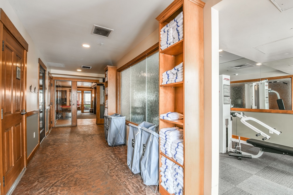 Summit County Vacations - Springs 8893 by SummitCove Vacation Lodging - Property Image 9