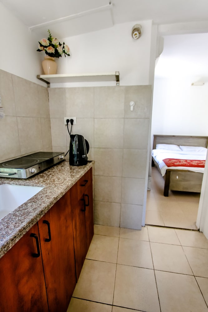 Apartment - Tel Aviv