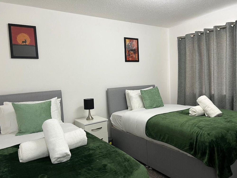 Edgbaston Birmingham Apartment