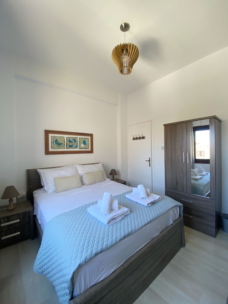 120 TLA - Stay Nest in Tala Apartment