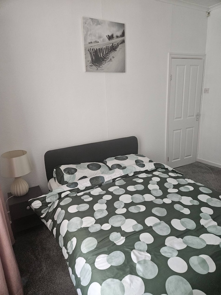 Ad7 Family Guest House