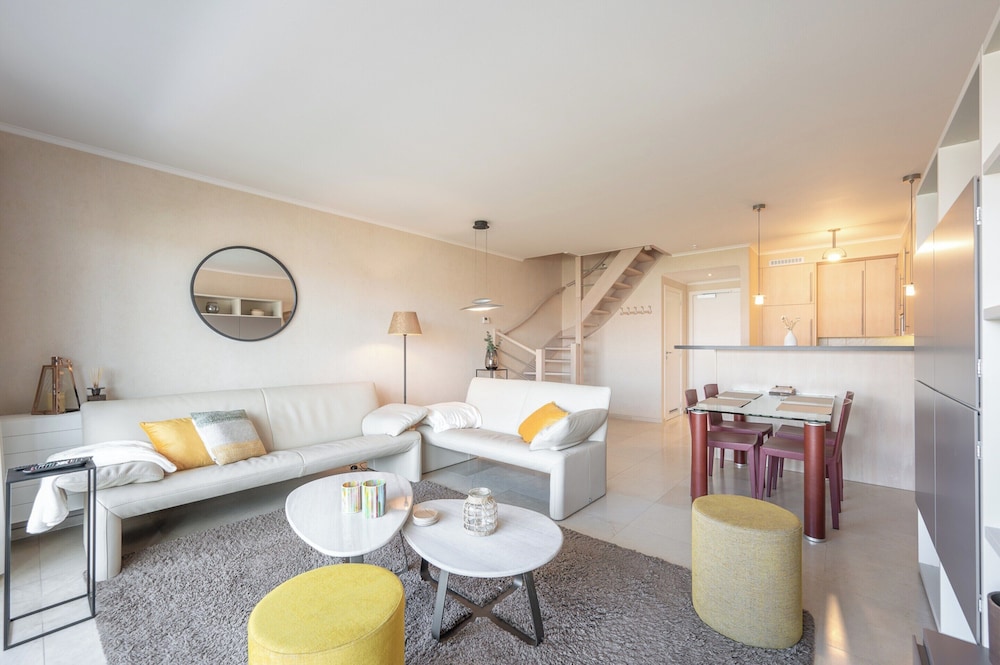Duplex in Knokke-heist Near Albertstrand Beach