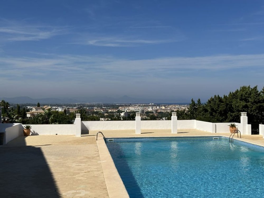 Casa Clare - 3 Bedroom Apartment in Denia