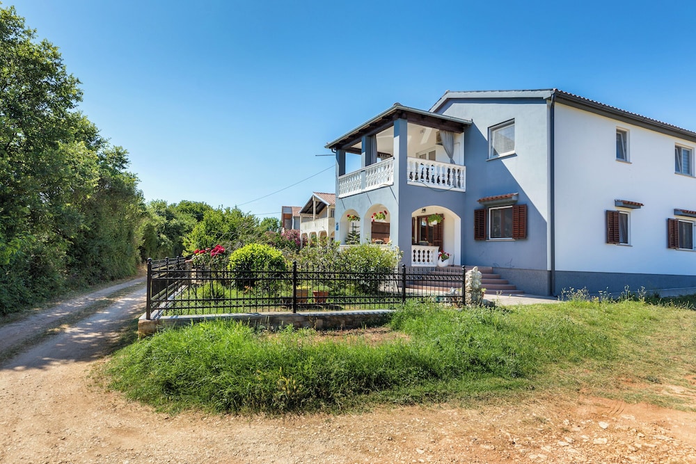 Apartament E&E
