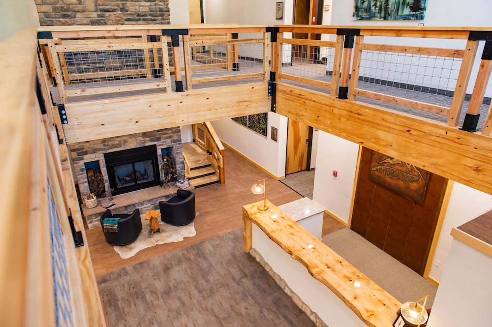 Alamogordo Vacations - Grand Cloudcroft Hotel - Property Image 3