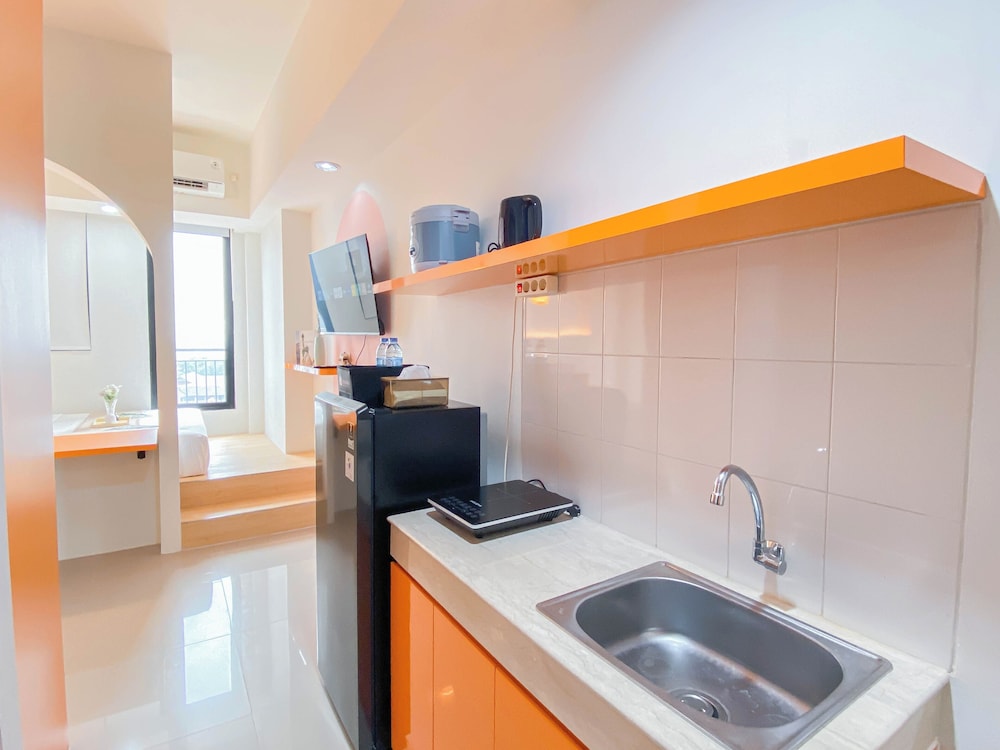 Minimalist Studio Room Apartment At Evenciio Margonda