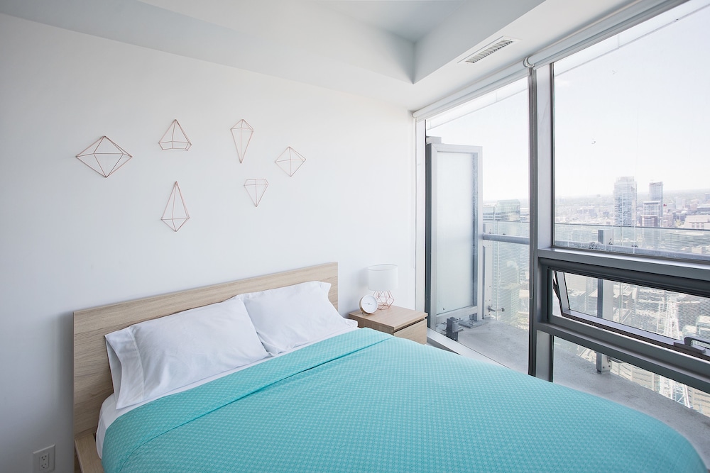 Velvet Stays – Financial District - Image 5