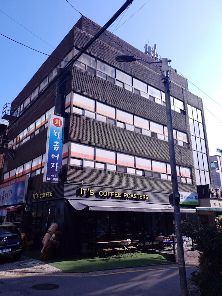 E-Livingtel - Hostel