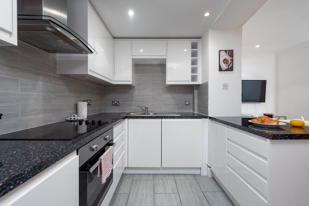 Anderson Street by CAPITAL