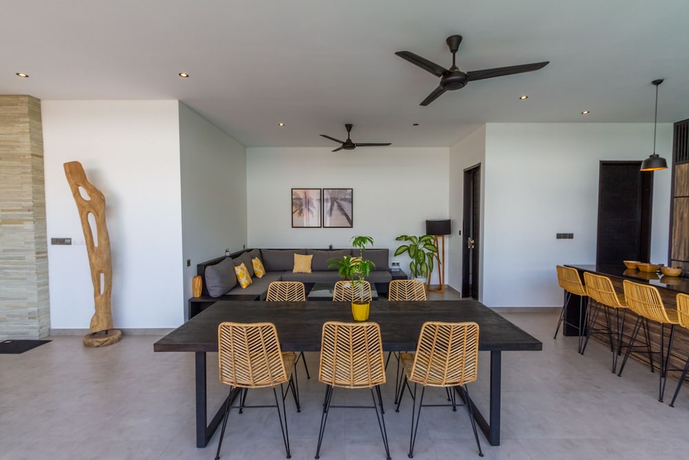 Villa Lys by Alfred in Bali - Charming 3BD Villa w Pool View Near Berawa Beach