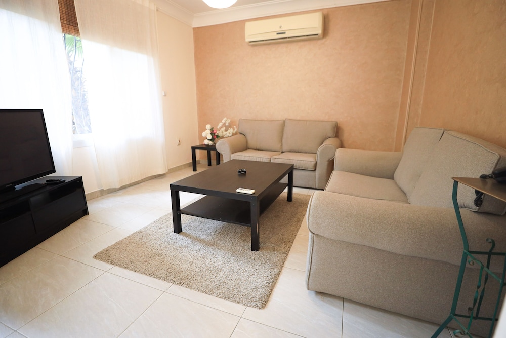 Ivory Petal Bliss 2BR Apt
