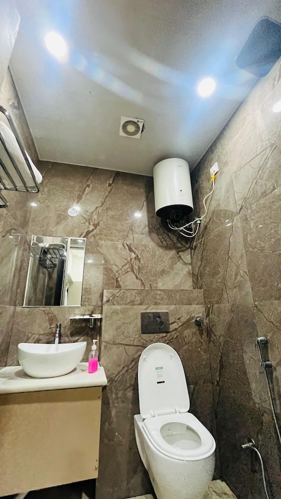 Hotel Shri Radha Sneh Mathura