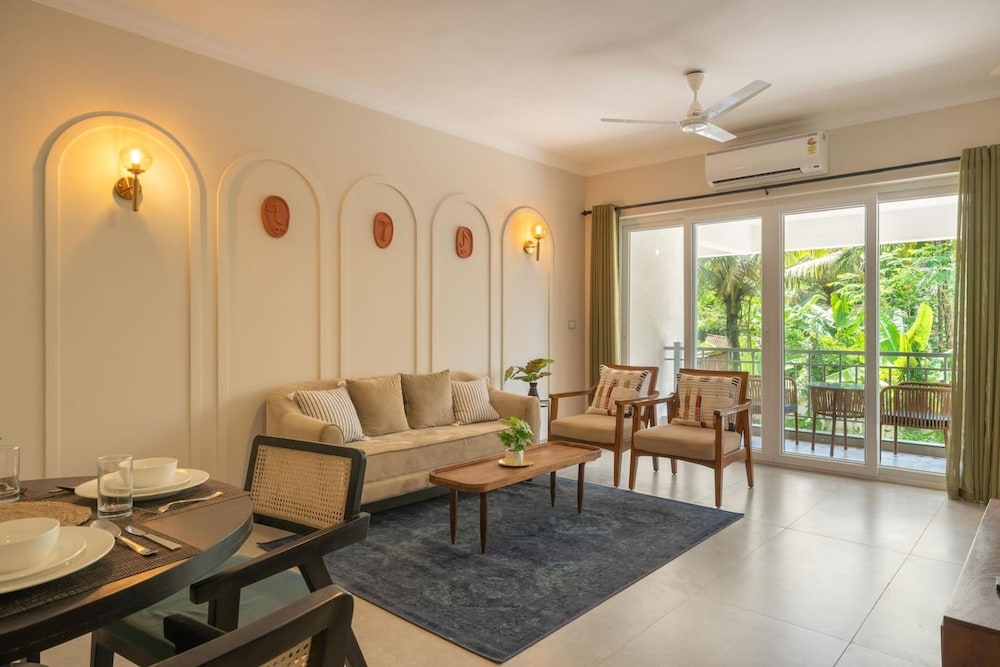 Irene Altezza by Hireavilla - 1BR w Pool Pilerne