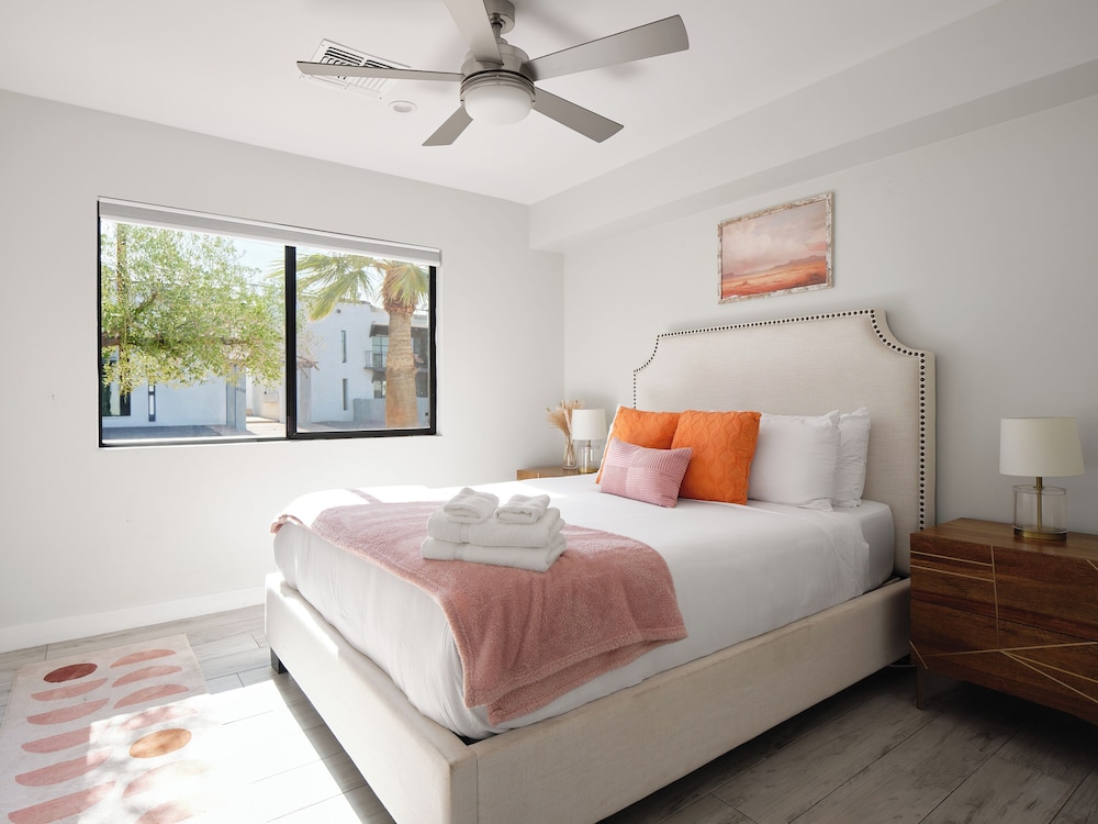 Sunset - Private Pool & Spa - Walk to Old Town