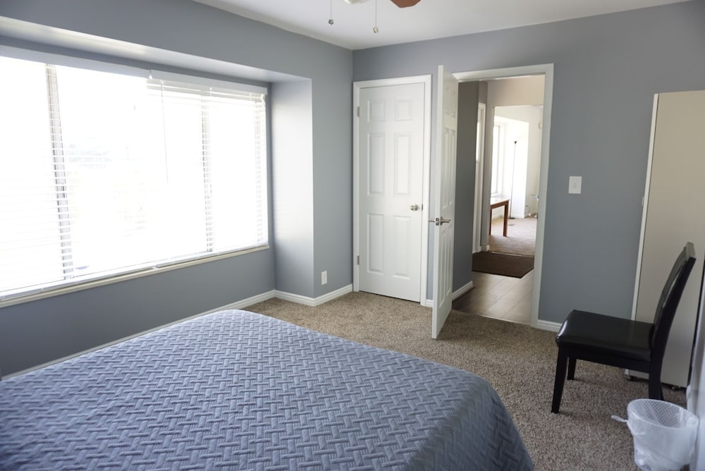 Large Room near UVU & BYU