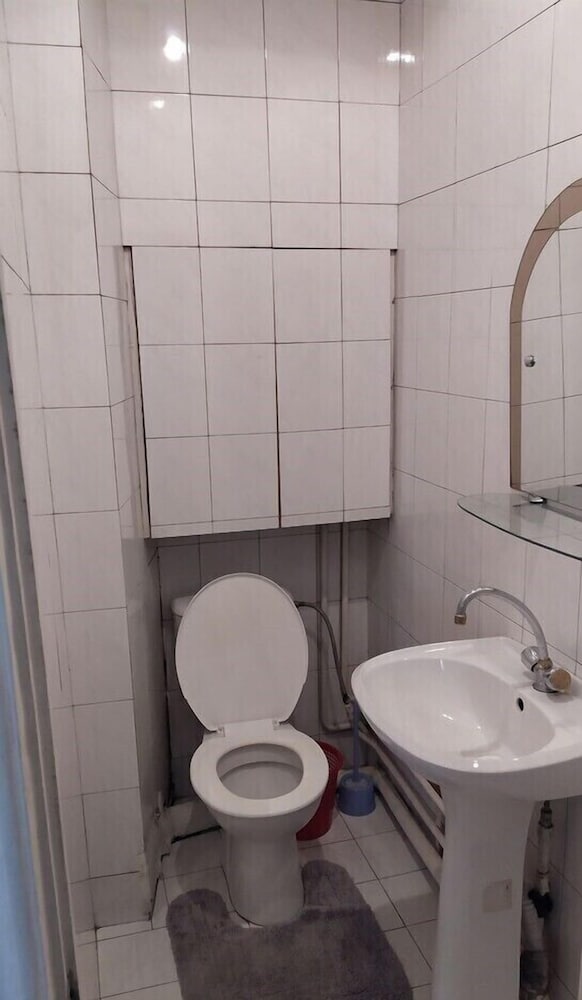 Guest House near Mirabad Bazaar