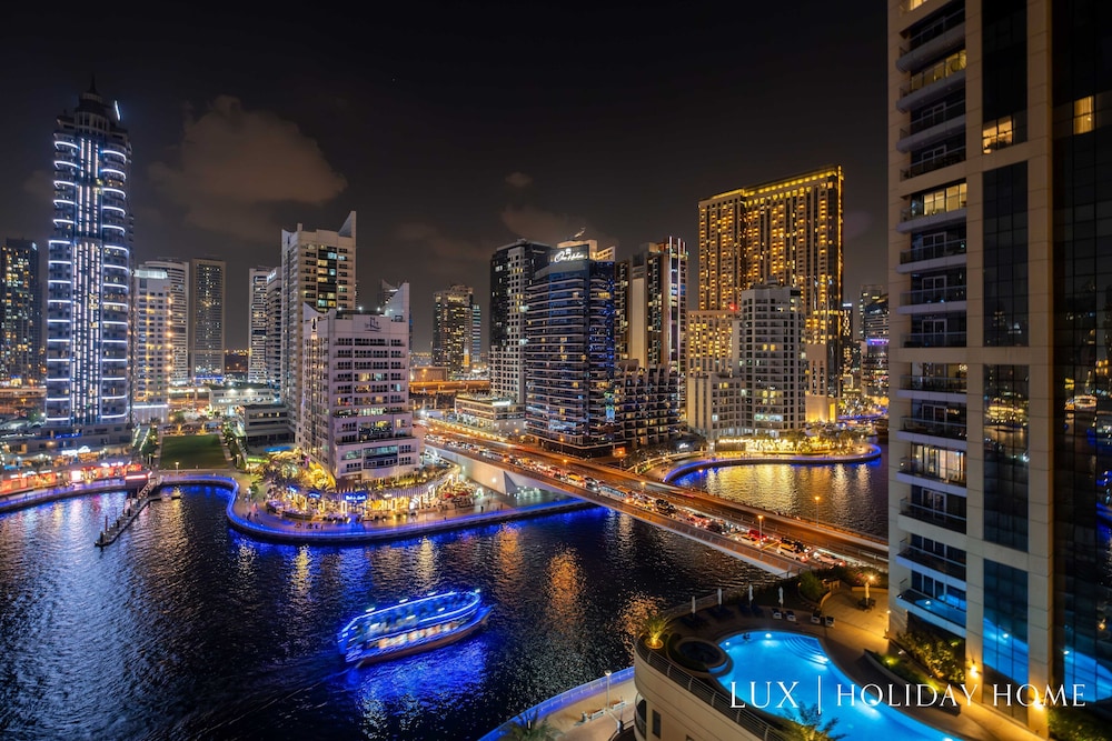LUX  LIV Contemporary Marina View Suite