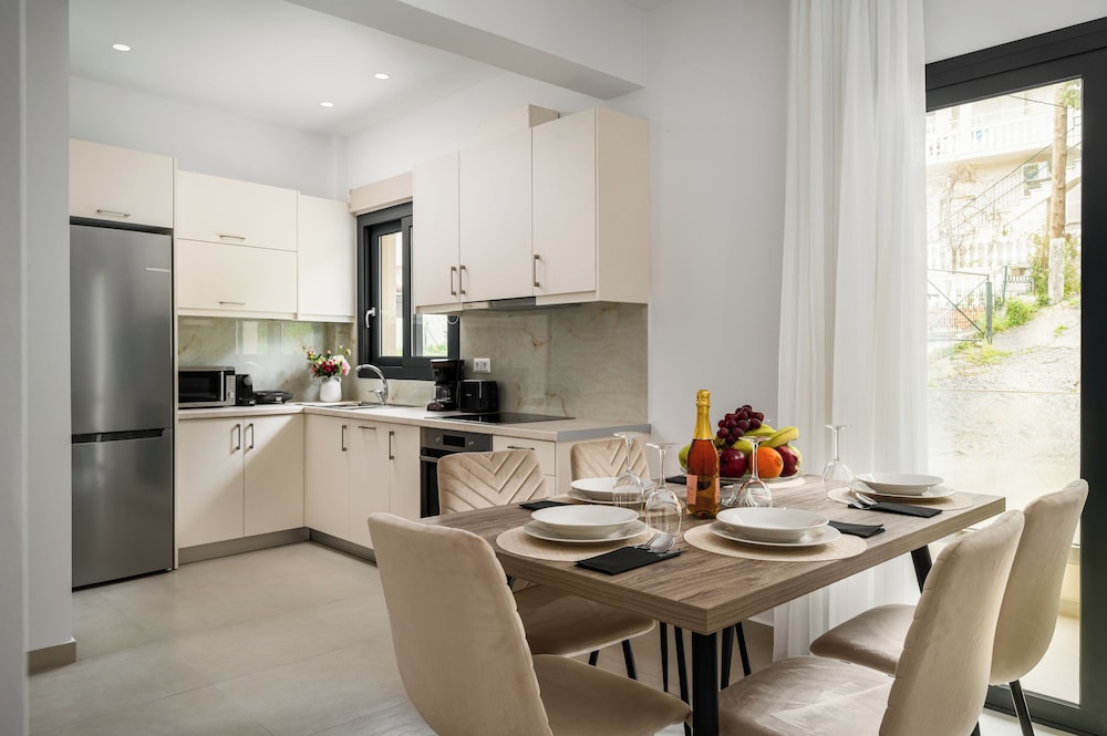 The 7 Suites, An Elegant Living in Ipsos by Konnect
