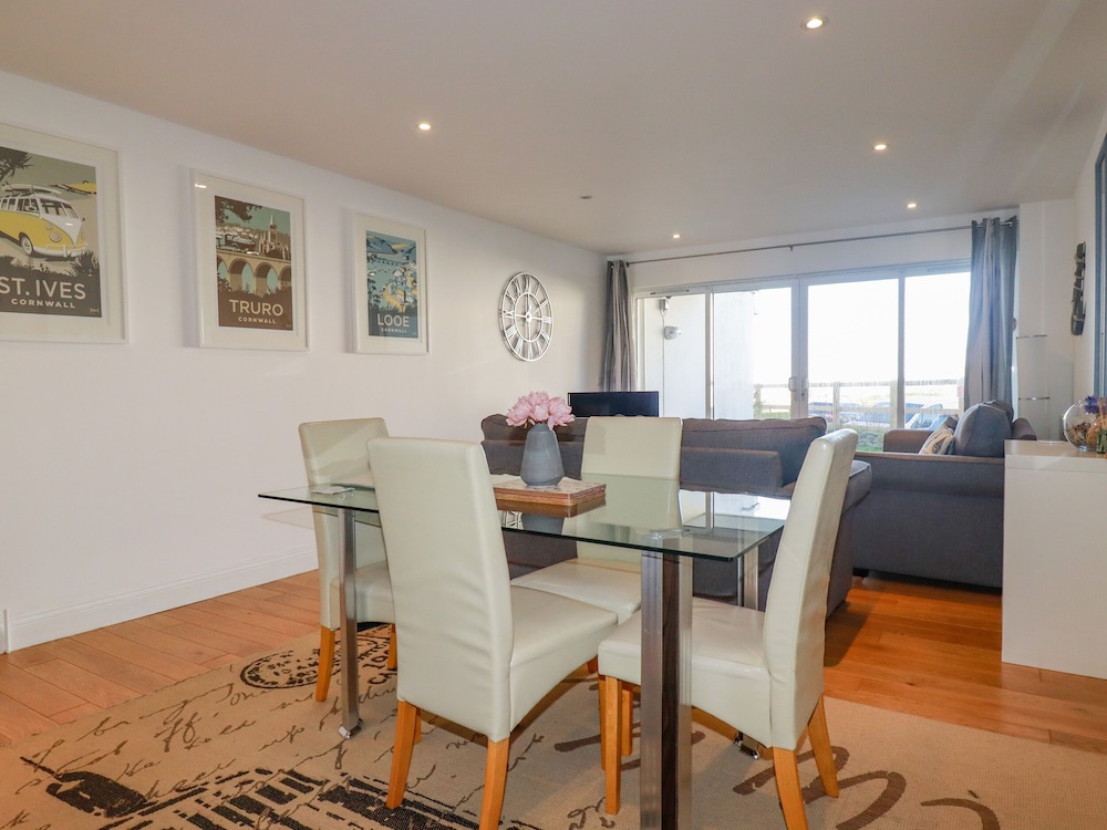 47 Bredon Court