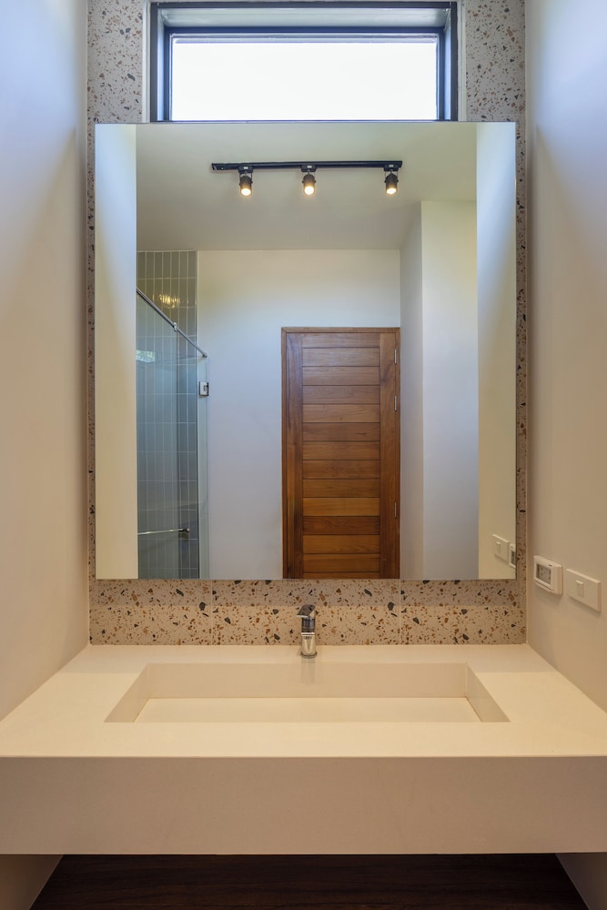 Barefoot Villas by Satori