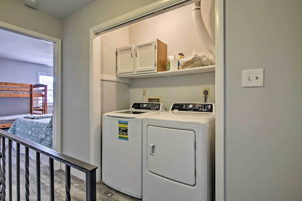 Remodeled Ocean City Getaway w/ Harbor Views!