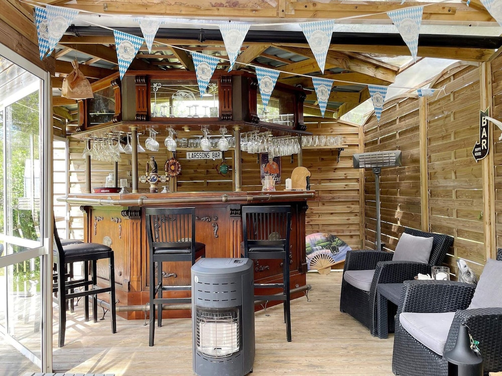 Cozy Summer Retreat in Graddo
