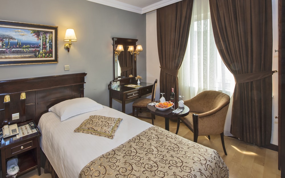 Laleli Gonen Oteli - Image 7